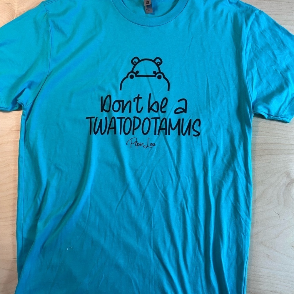 Piper Lou Tee size medium (EB) - Picture 4 of 8